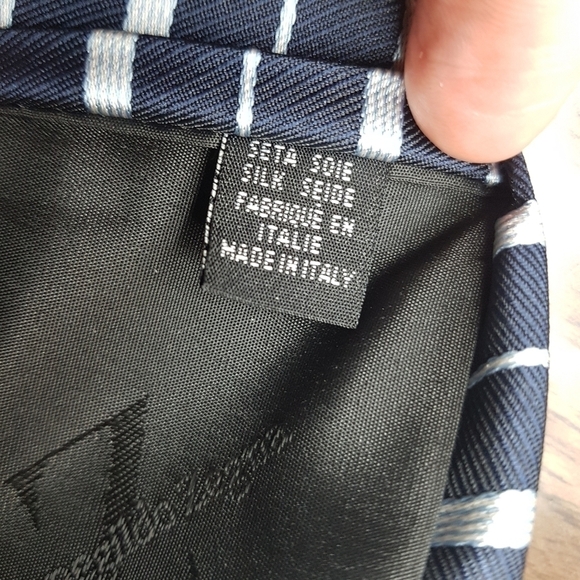 Ermenegildo Zegna Striped Silk Tie - Picture 6 of 6